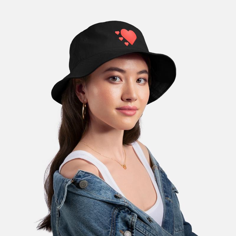 20230330 221238 love shape