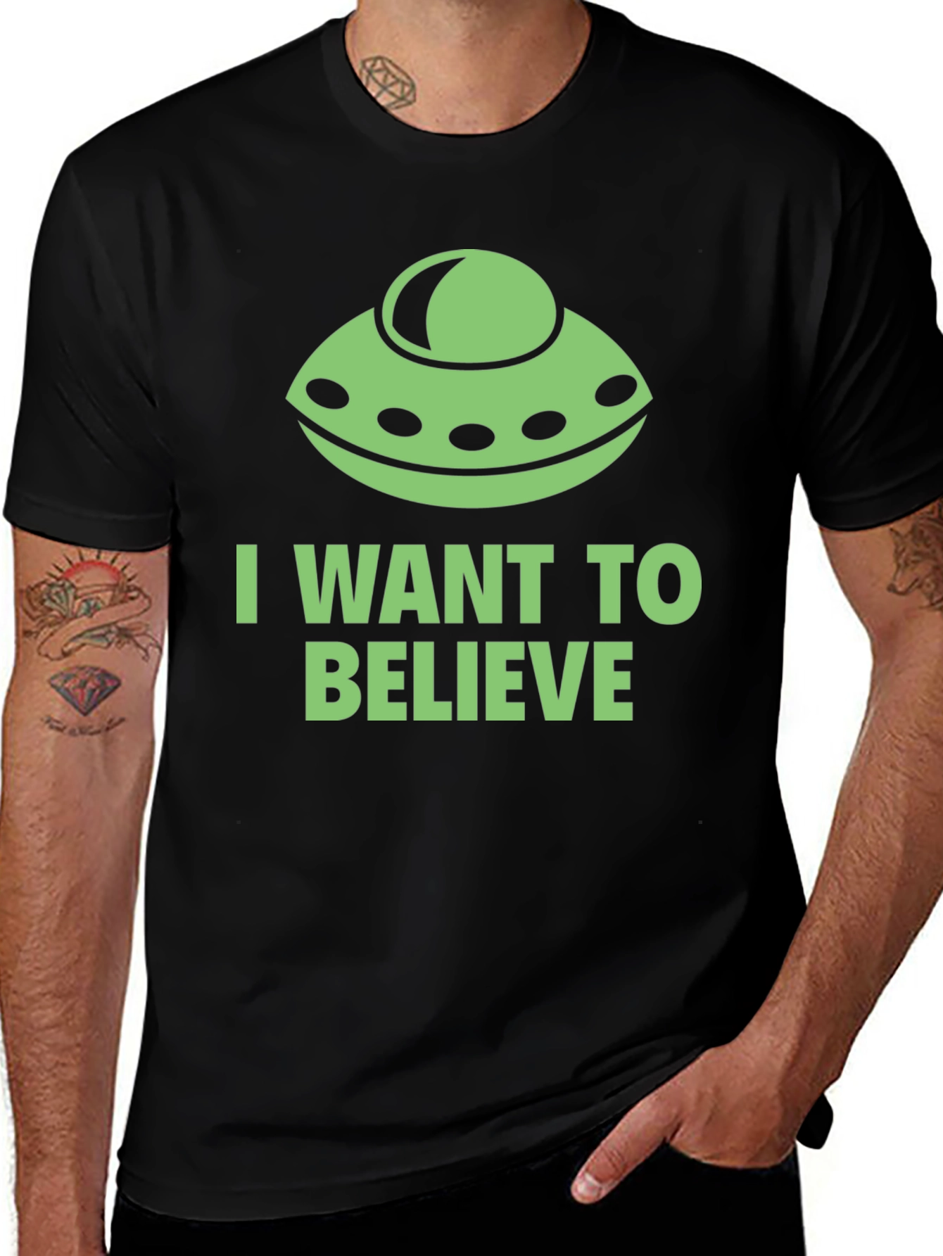 I Want To Believe Alien Graphic T-Shirt