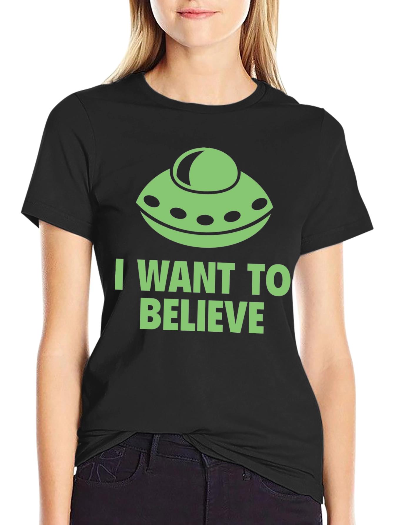 I Want To Believe Alien Graphic T-Shirt
