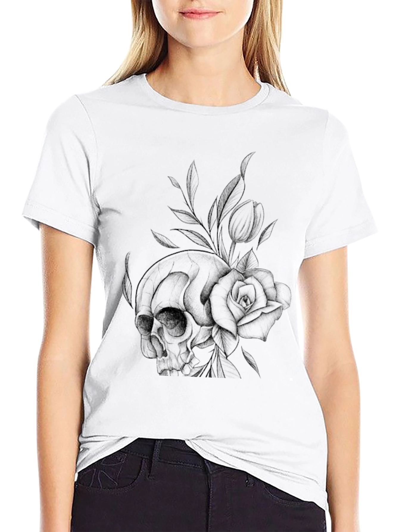 Skull & Rose Graphic Print T-Shirt - Casual Style
