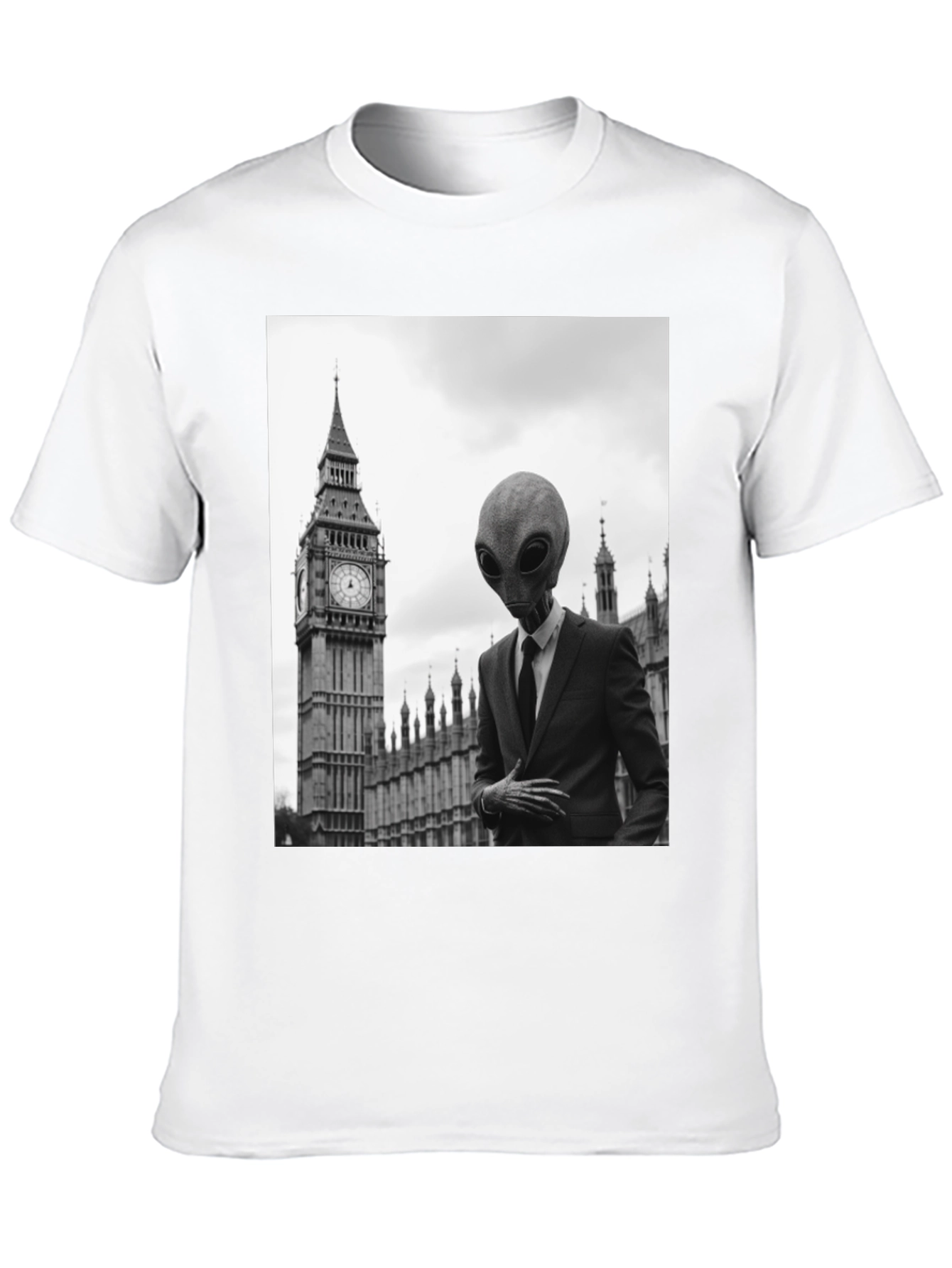 Alien in London T-Shirt - Mens Graphic Tee