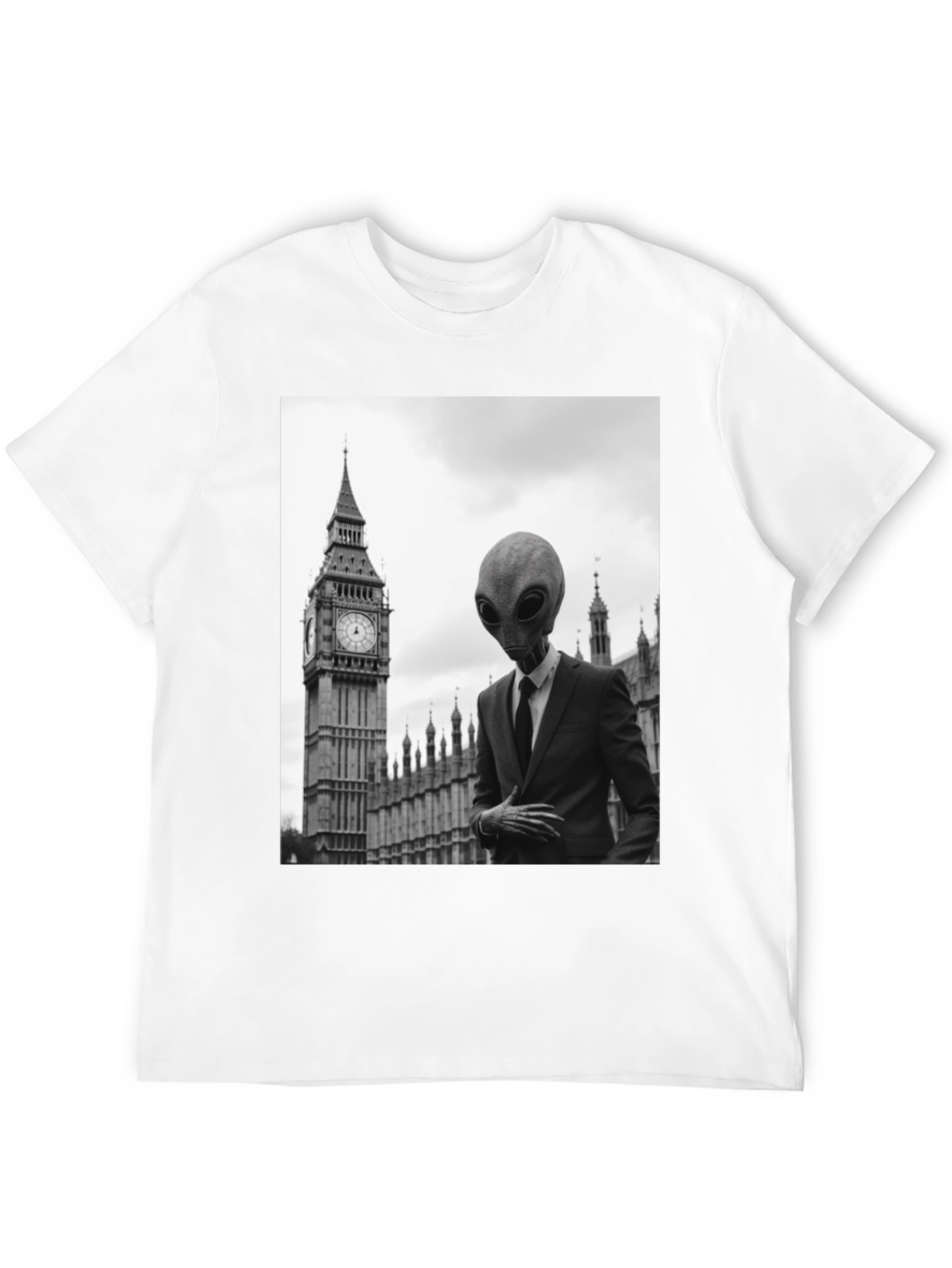 Alien in London T-Shirt - Mens Graphic Tee