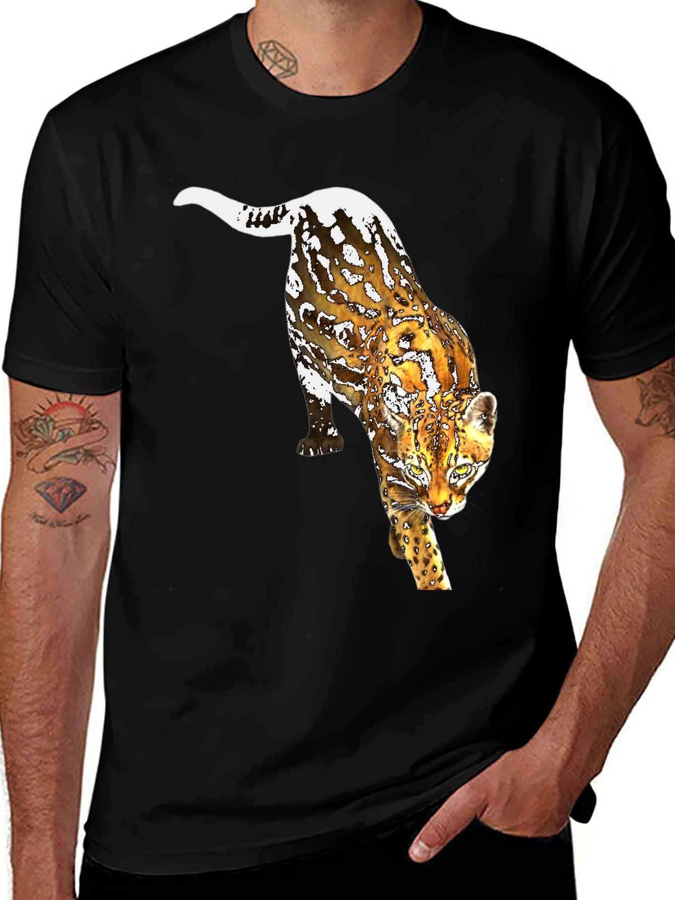 Leopard Graphic Print Black T-Shirt