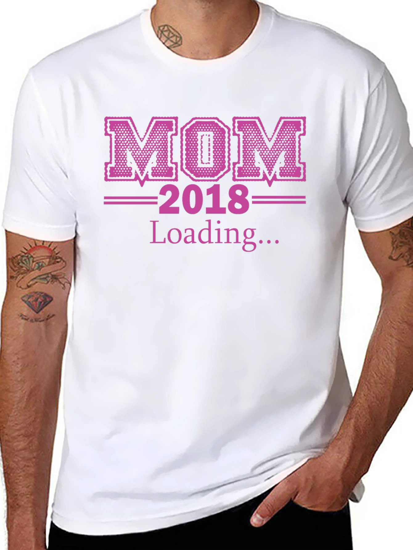 Mom 2018 Loading... T-Shirt Expecting Mother Tee