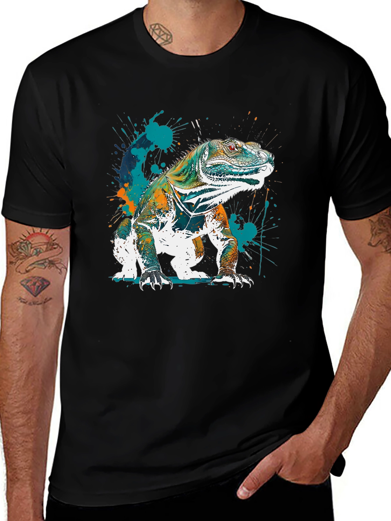 Iguana Graphic Tee - Unique Artistic Lizard Design