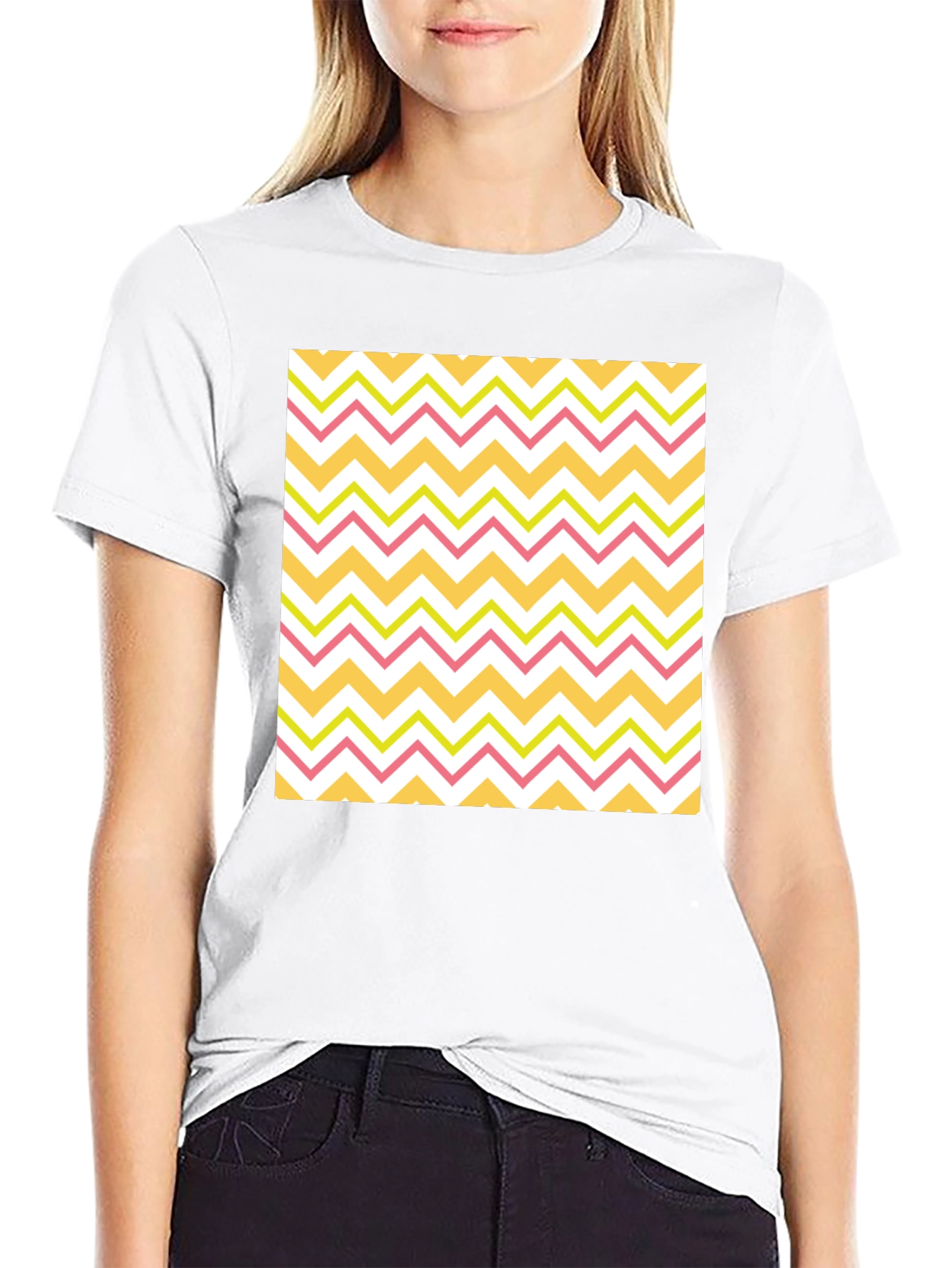 Zigzag Pattern T-Shirt - Casual Style