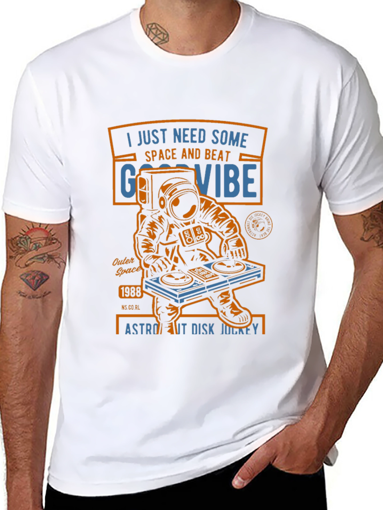 Astronaut DJ T-Shirt - Space & Beat Good Vibes