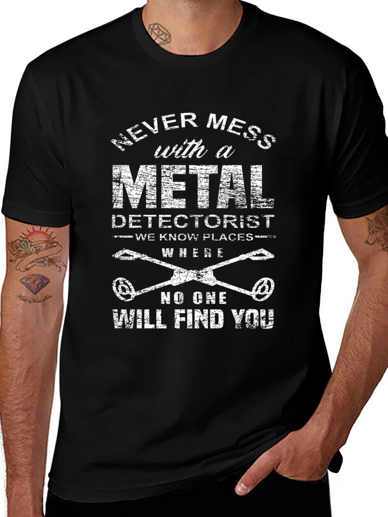 Metal Detectorist T-Shirt: Never Mess With