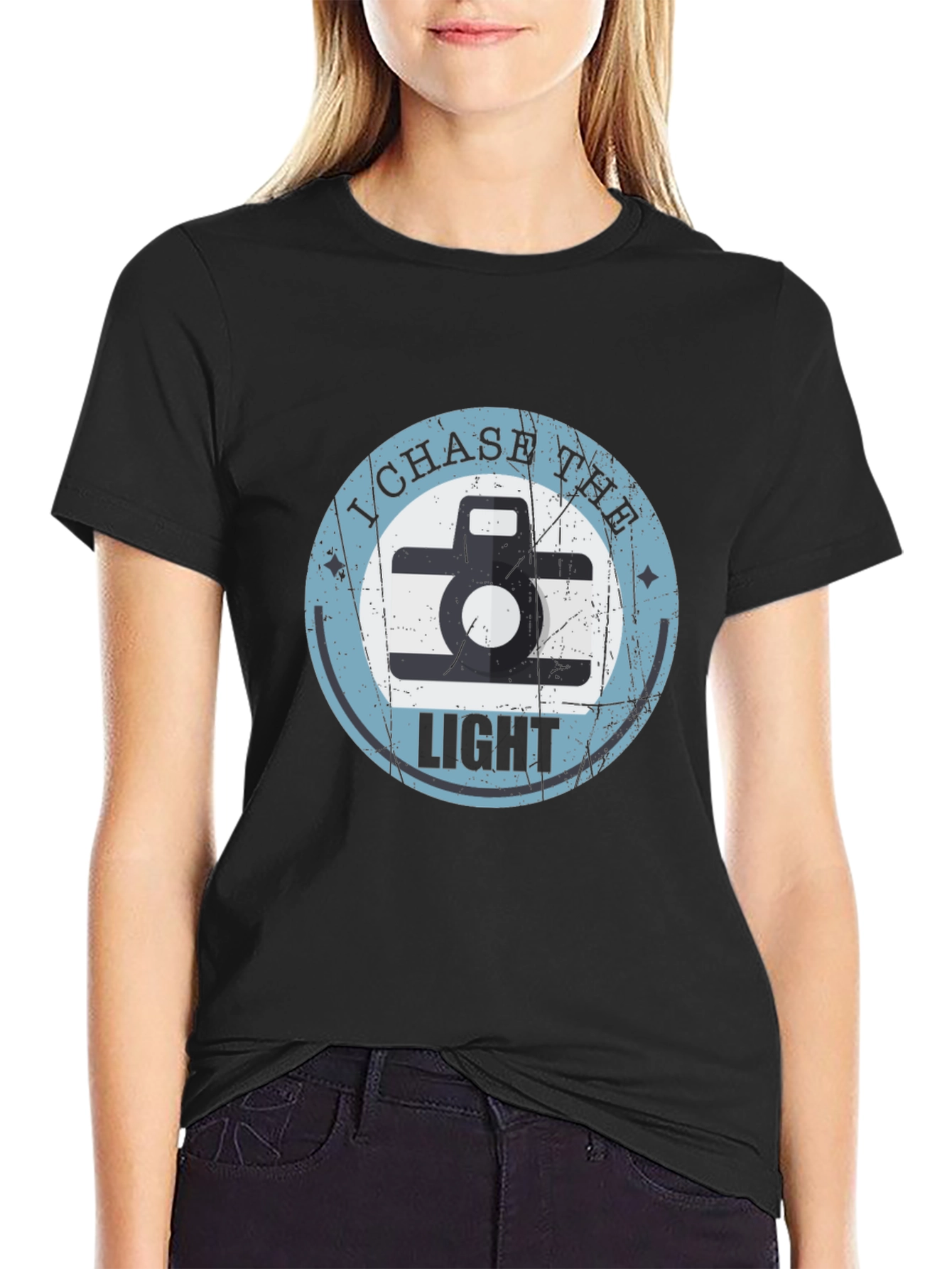 I Chase The Light Retro Camera Graphic T-Shirt