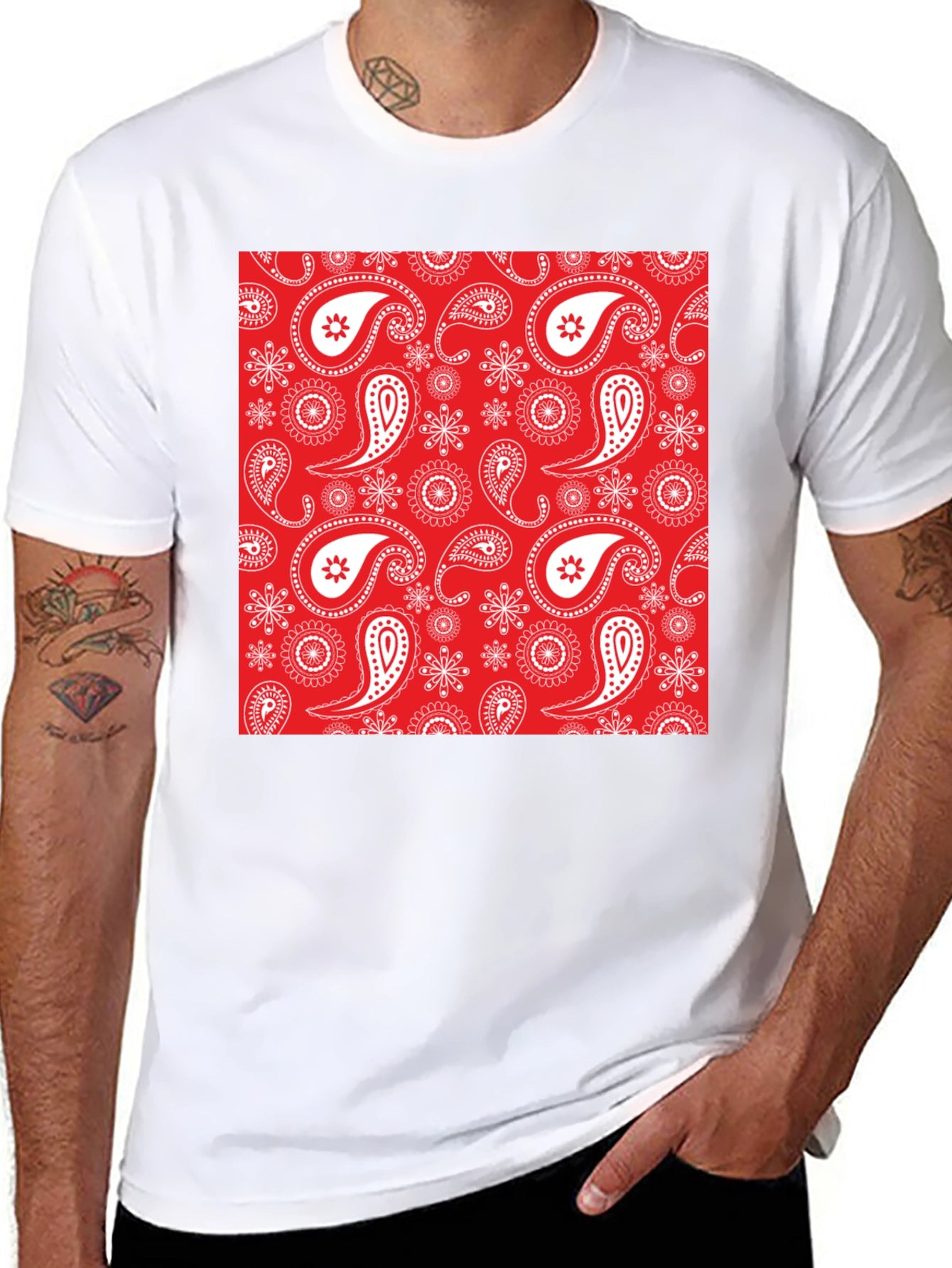 Red Bandana Print T-Shirt - Black Casual Tee