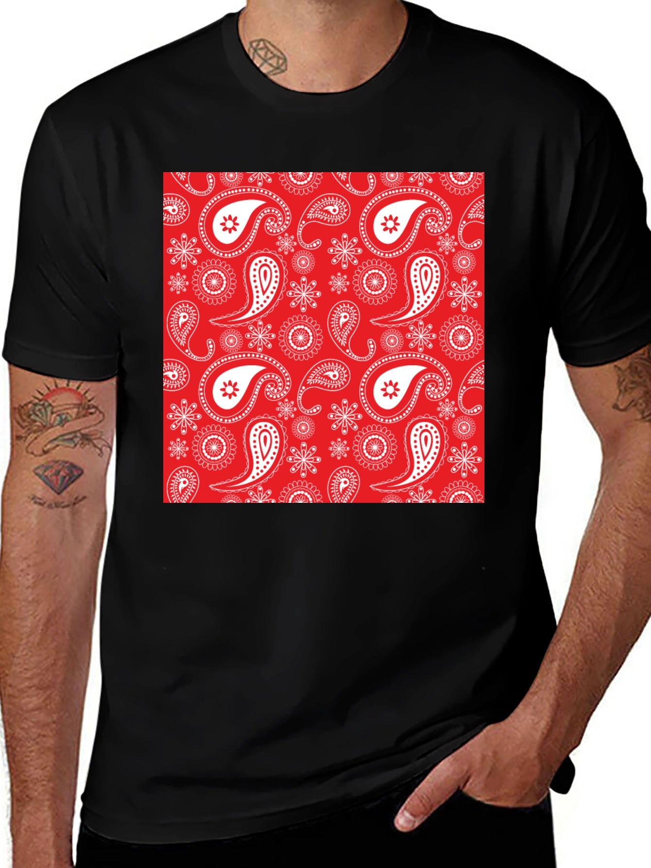 Red Bandana Print T-Shirt - Black Casual Tee
