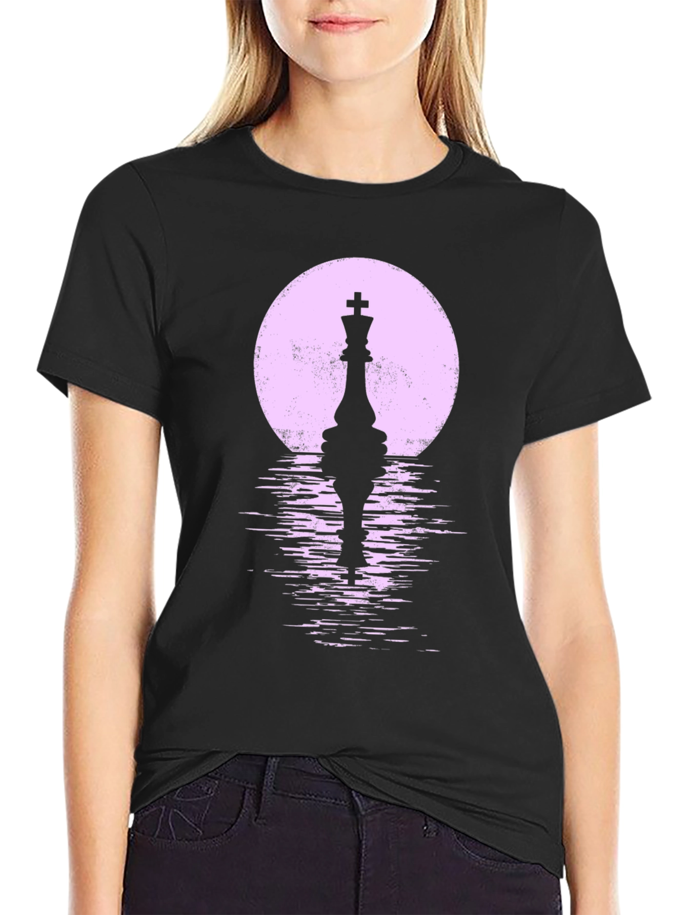 Chess King Silhouette T-Shirt - Stylish Graphic Tee