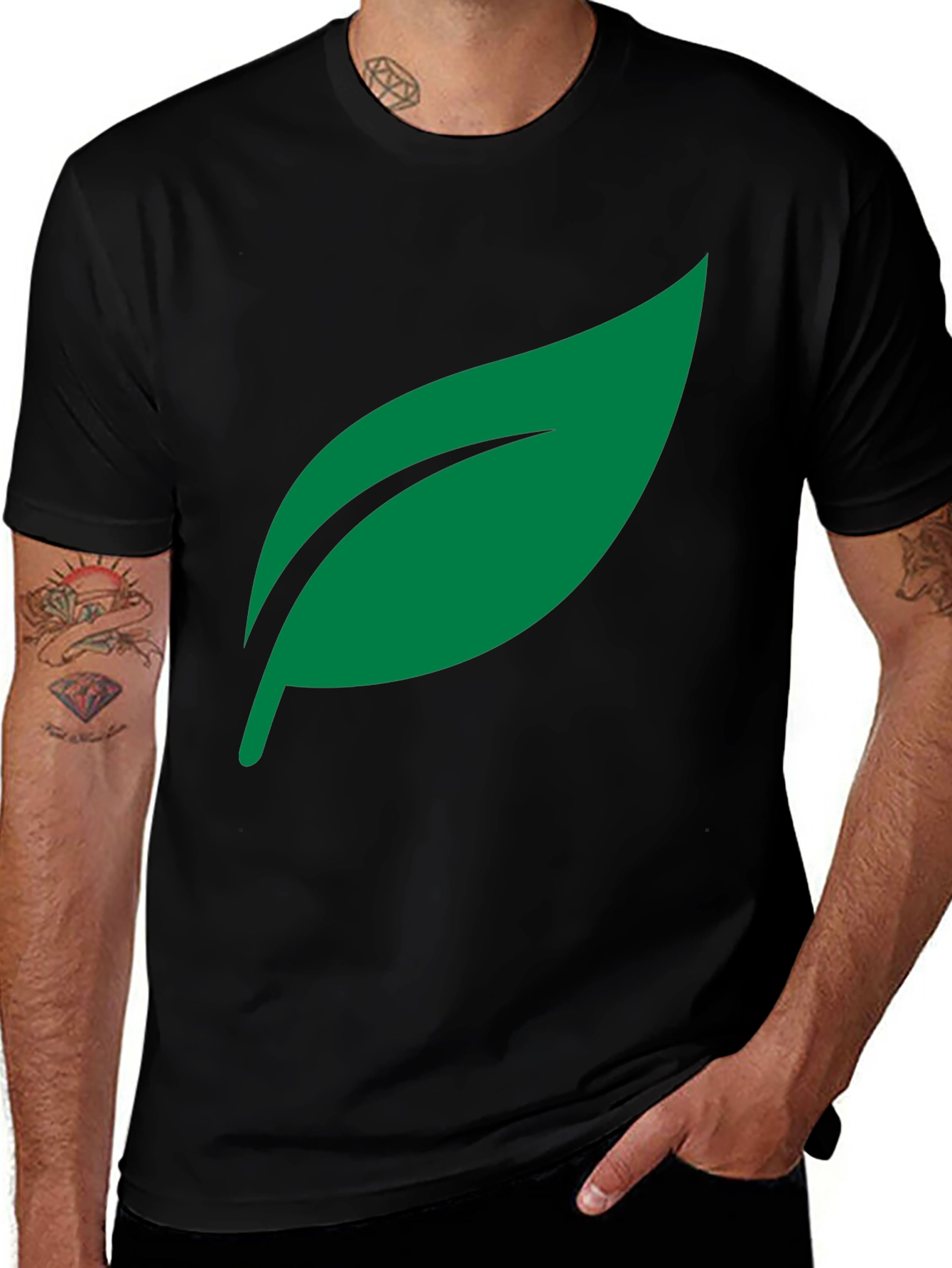 Leaf Graphic Black Tee - Nature Inspired Fashion