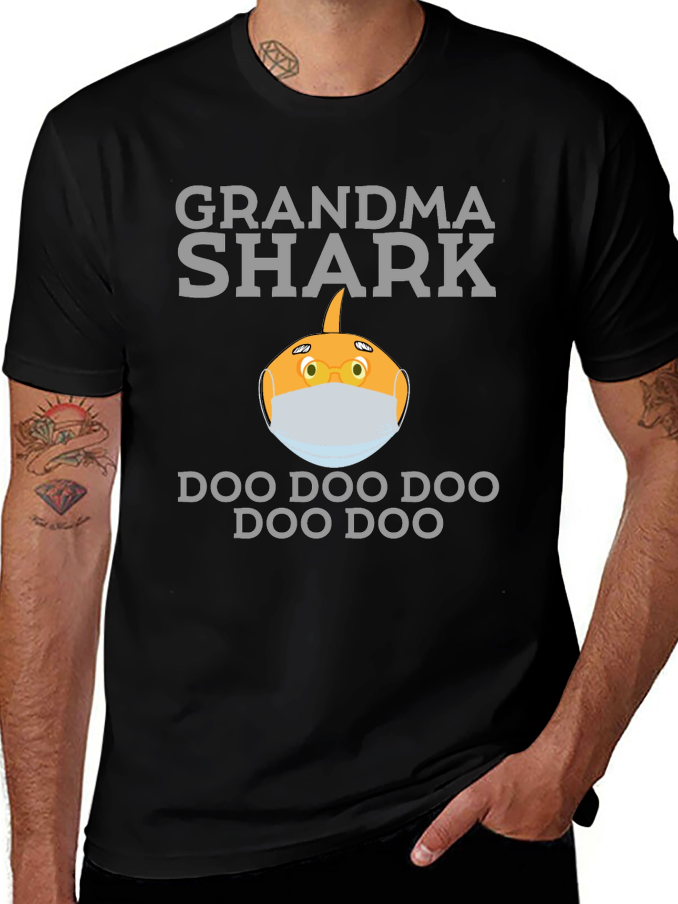 Grandma Shark Doo Doo T-Shirt - Novelty Graphic Tee