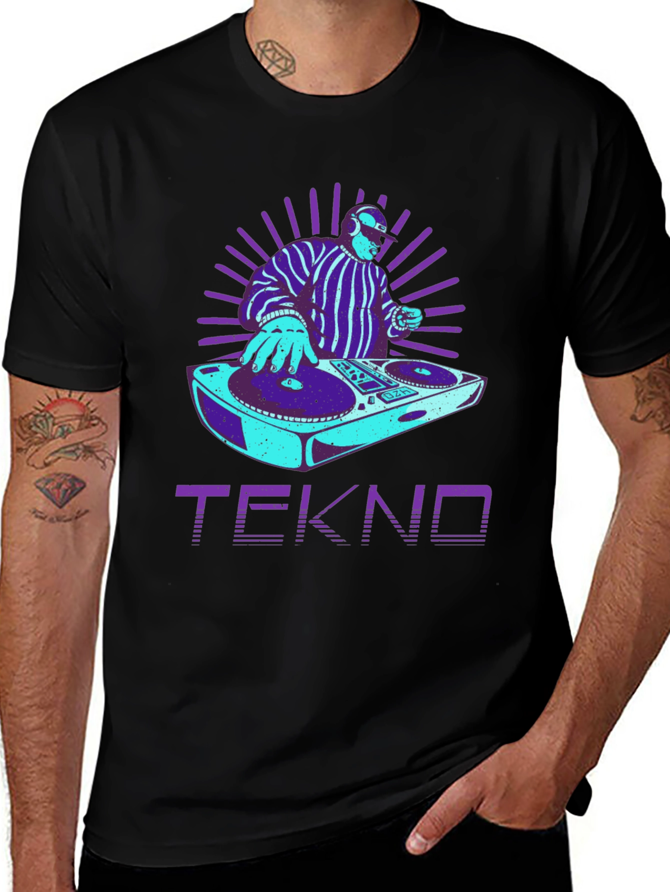 Tekno DJ Graphic T-Shirt