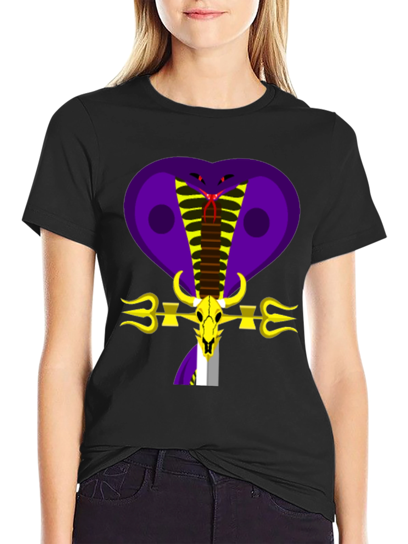 Cobra Skull Graphic Tee - Bold & Unique