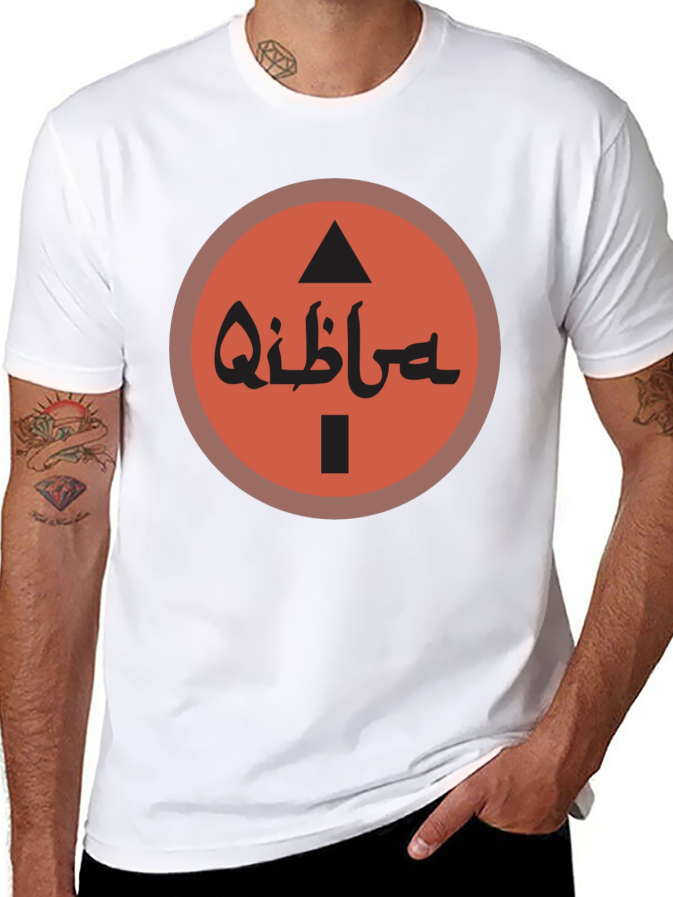 Qibla Direction Arrow Graphic Tee - Black