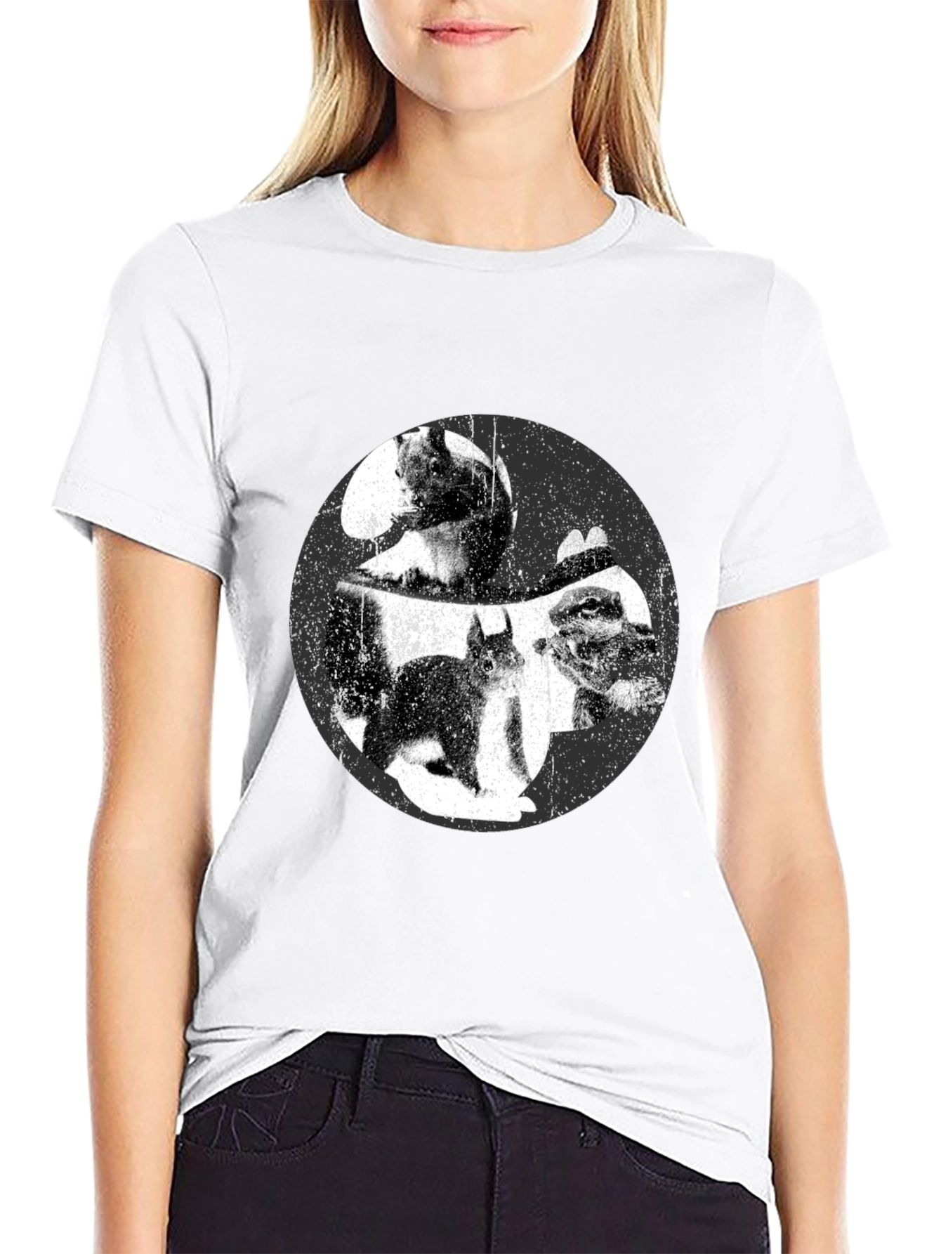 Squirrel Yin Yang Graphic T-Shirt - Black