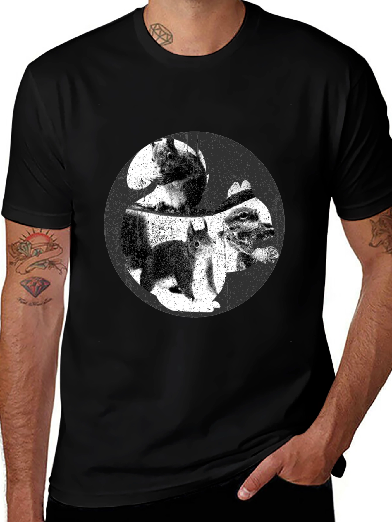 Squirrel Yin Yang Graphic T-Shirt - Black