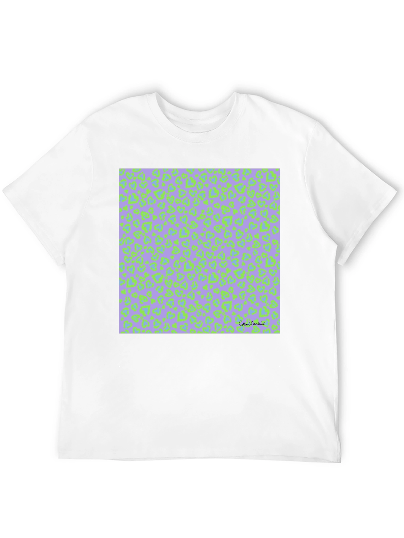 Heart Pattern T-Shirt - Trendy Graphic Tee