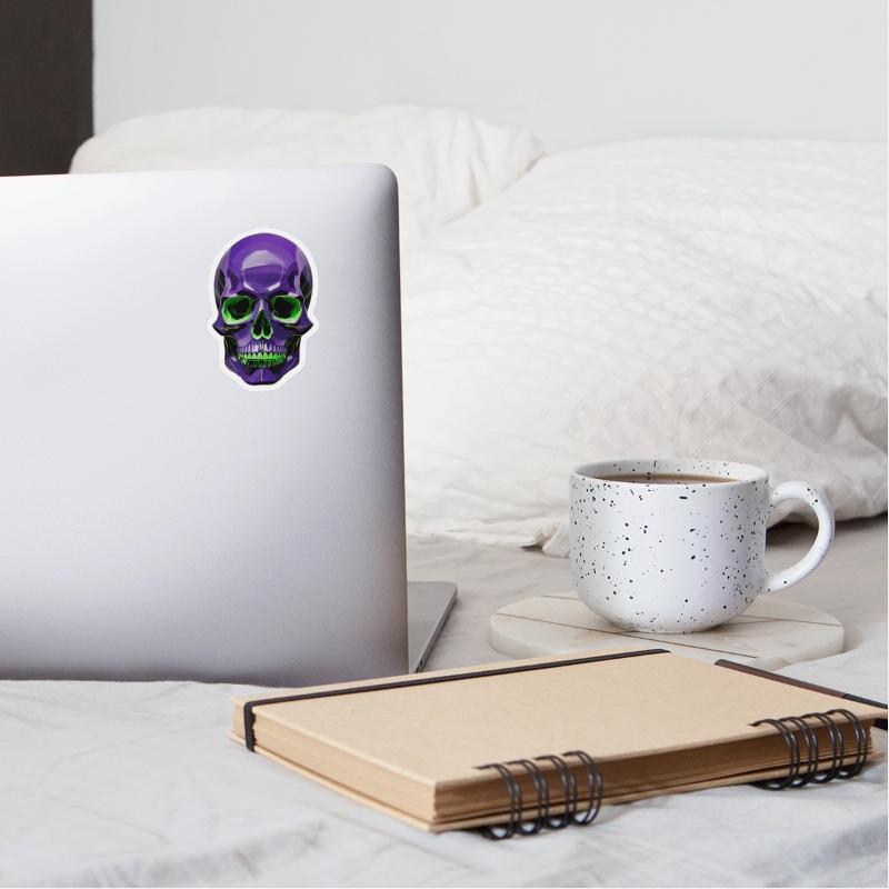 Roses of Darkness: Urban Stylish Green and Violet