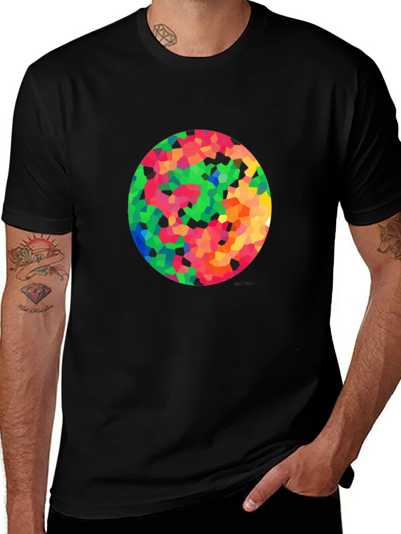 Mosaic Circle Graphic Black T-Shirt