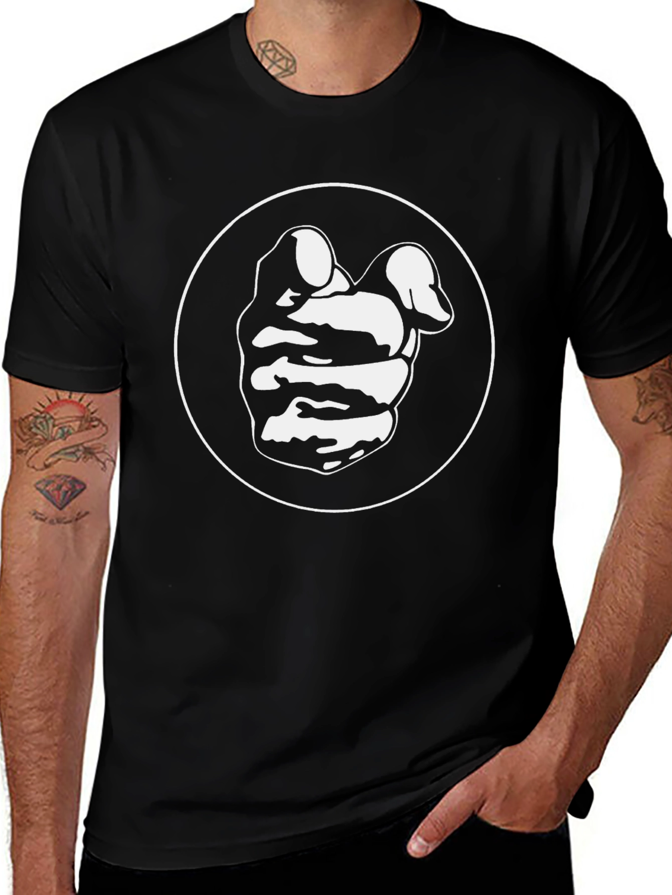 Pointing Finger Graphic Tee - Black Cotton Blend